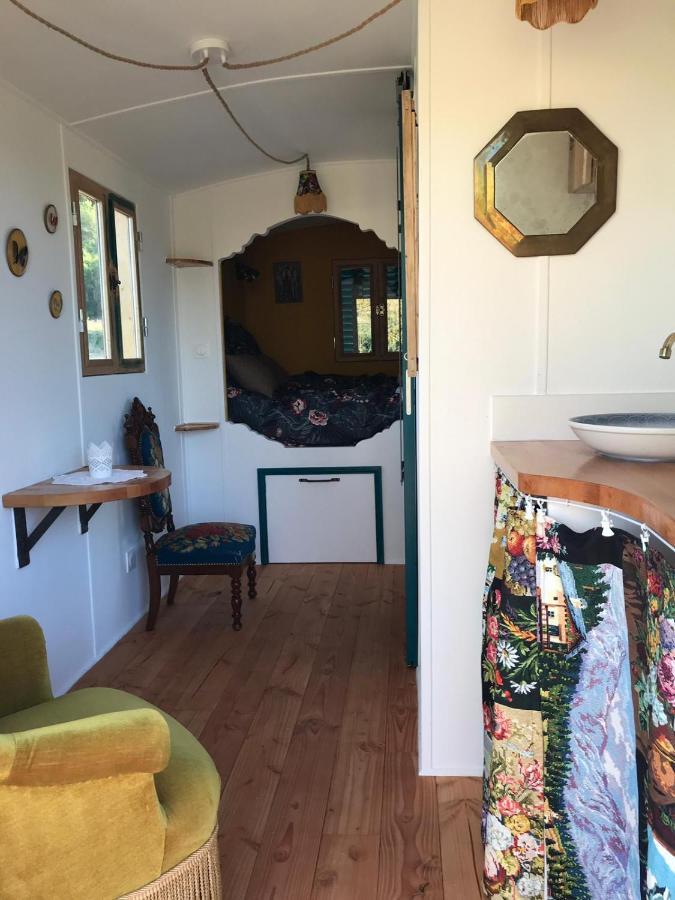 La Chambre D'Apolline Grambois Eksteriør billede